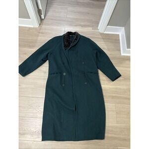 Donnybrook Women's Vintage Long Coat Green Size 12 -Beautiful Detailed Collar